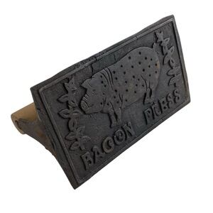 Cast Iron Pig Shaped Bacon Press with Wood Handle